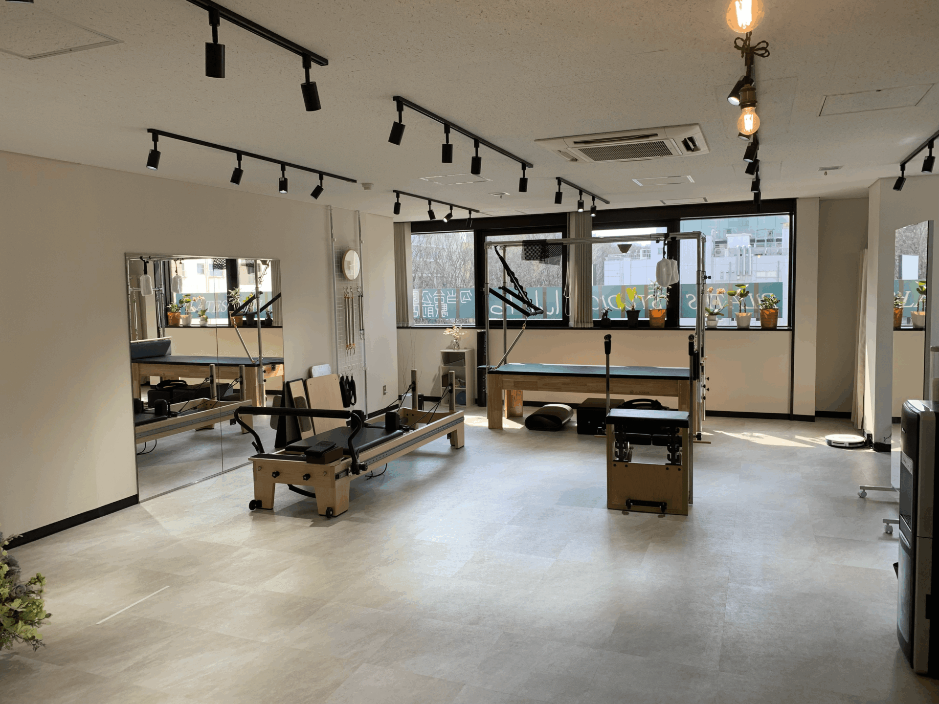 ピラティススタジオ『ルルト』勾当台公園駅前店内観