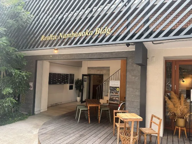ピラティススタジオ『ルルト』難波店外観