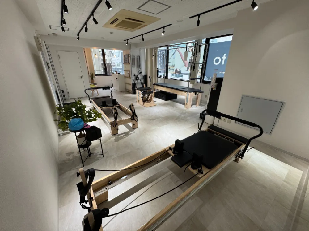 ピラティススタジオルルト湘南店