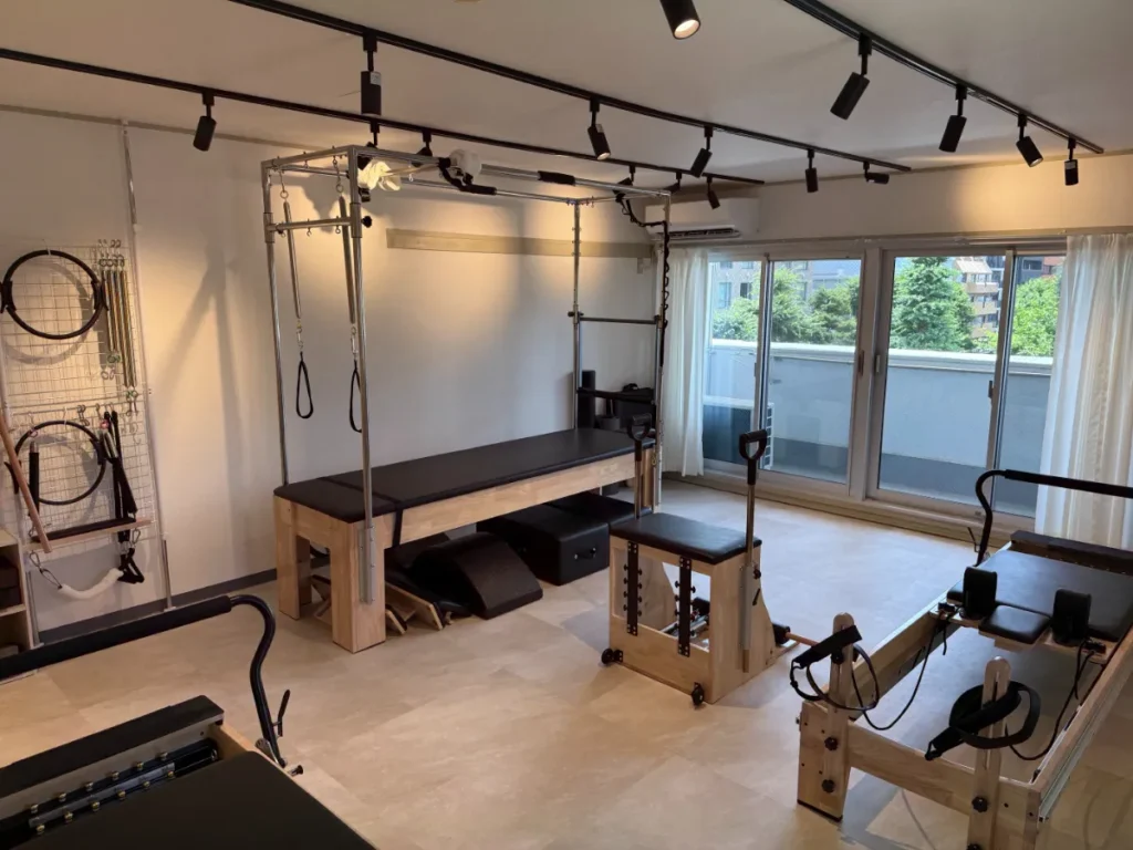 ピラティススタジオ『ルルト』池袋2号店内観